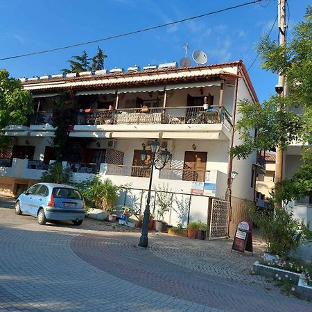 Hotel Agni -Enoikiazomena Diamerizmata Kallithea (Chalkidiki) Exterior foto